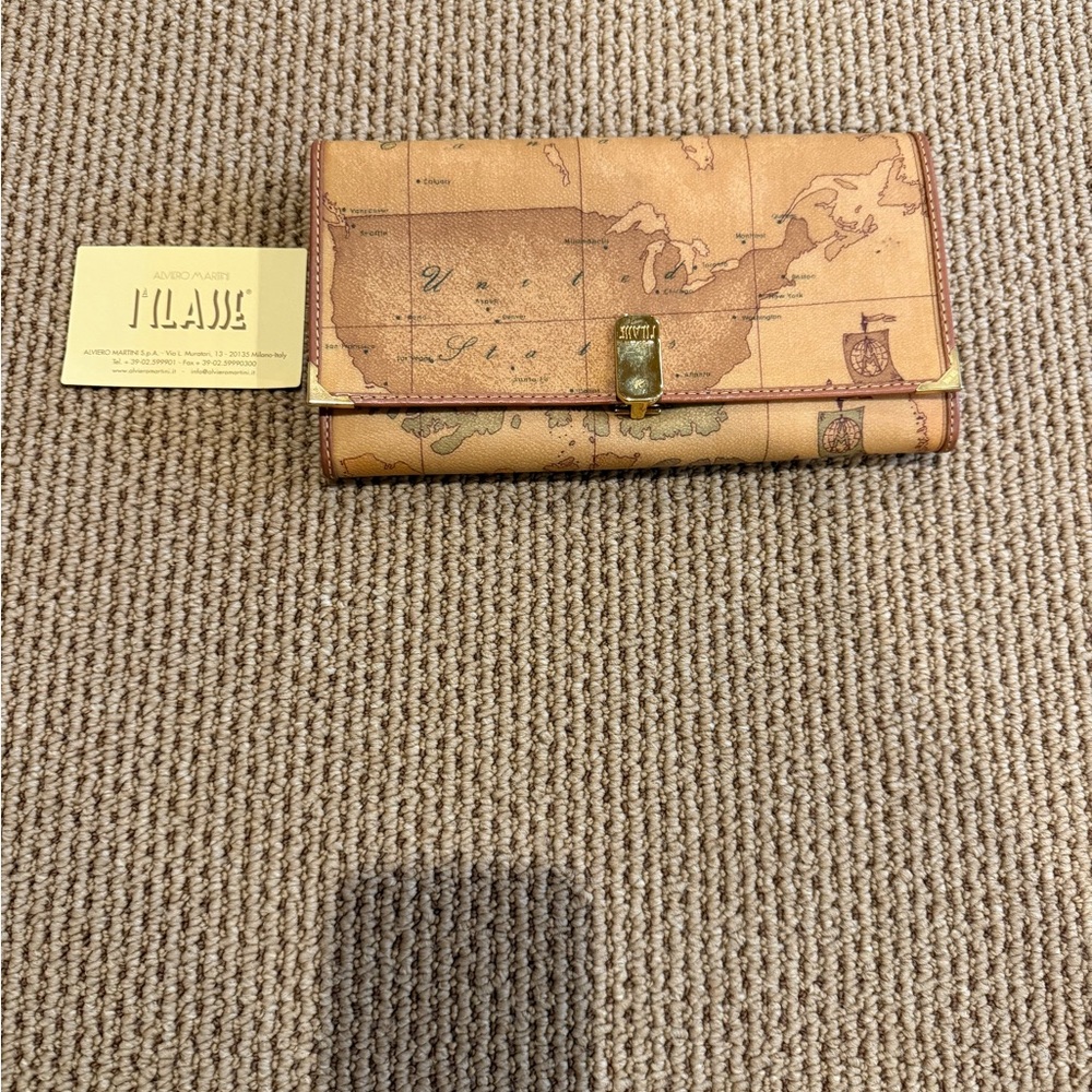 Alviero Martini Tan Map Design Wallet